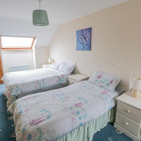 Quayside House Villa Roundstone Bagian luar foto