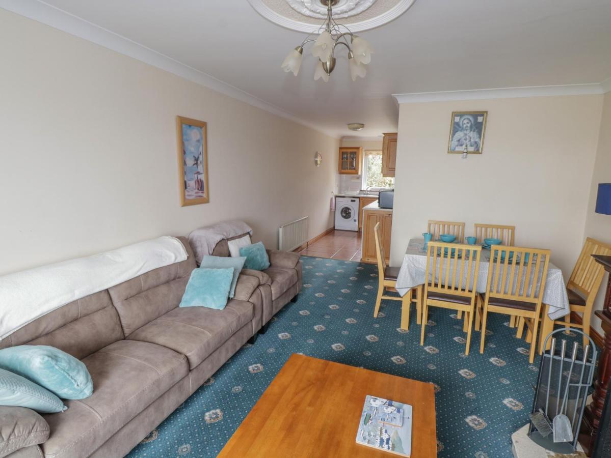 Quayside House Villa Roundstone Bagian luar foto