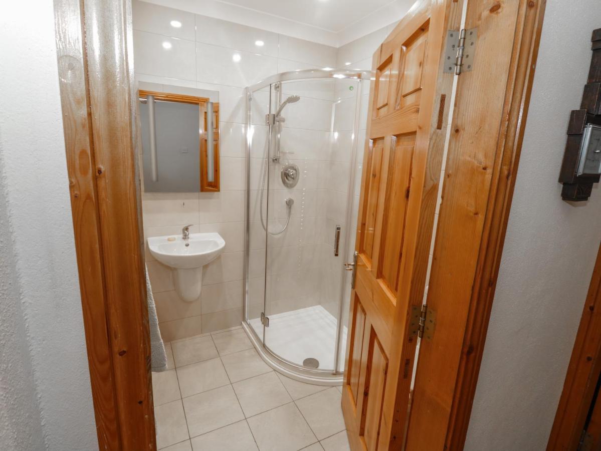 Quayside House Villa Roundstone Bagian luar foto